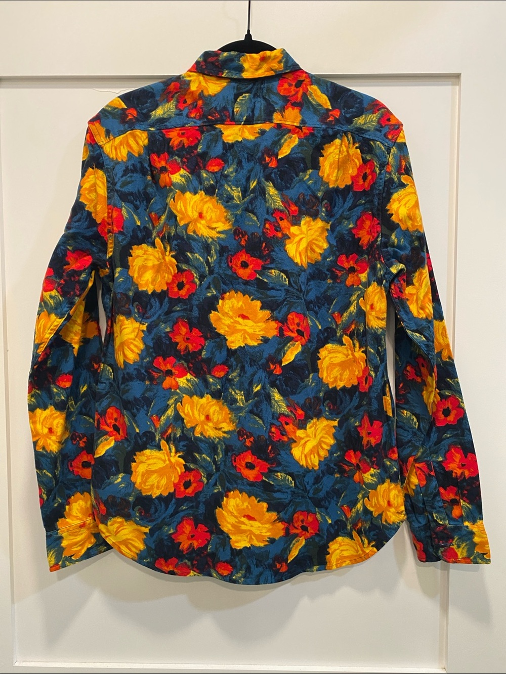 J. Crew mid-weight floral flannel. Slim fit - Picture 3 of 5